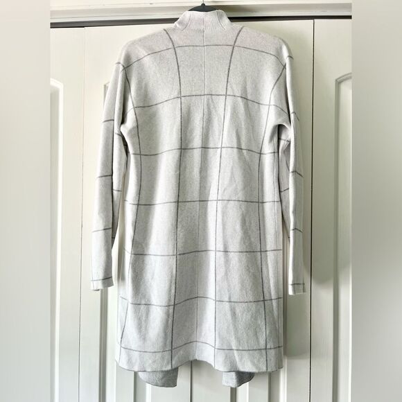 Eileen Fisher Organic Cotton Silk Blend Open Cardigan in White/Grey - Picture 2 of 4